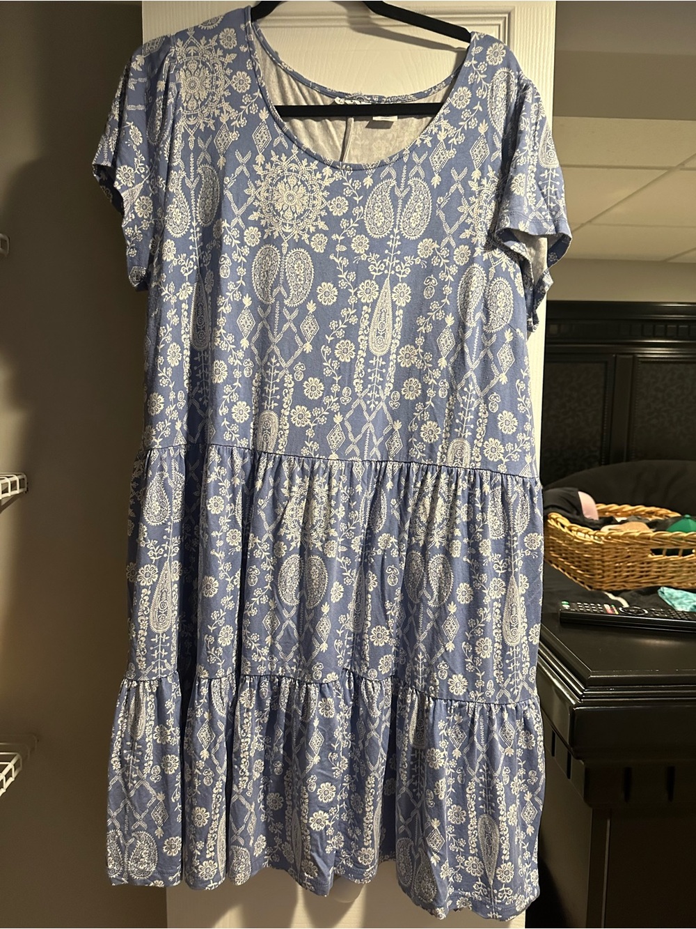Women’s dress